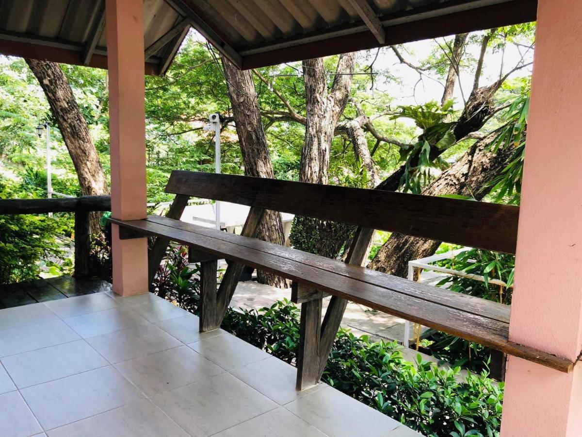 Moon River Resort Phimai エクステリア 写真