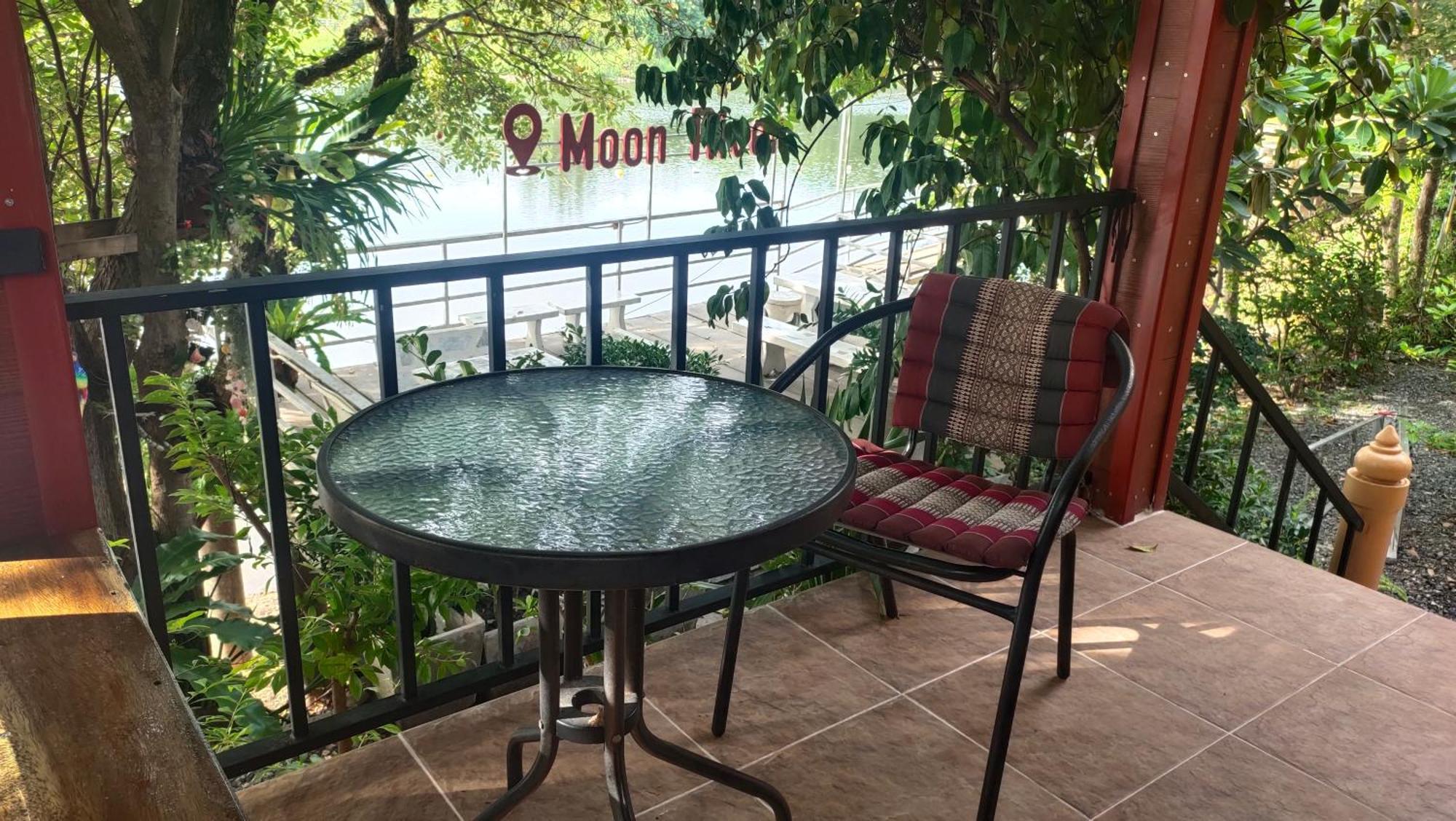 Moon River Resort Phimai エクステリア 写真